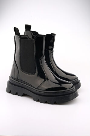 Yüksek Taban Lastikli Fermuarlı Rugan Siyah Çocuk Bot