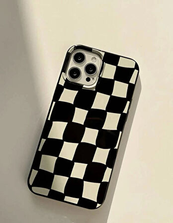İPHONE 16 PRO MAX UYUMLU DAMA DESENLİ SİLİKON KILIF