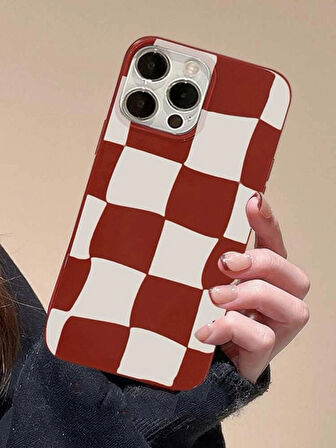 İPHONE 15 UYUMLU DAMA DESENLİ SİLİKON KILIF