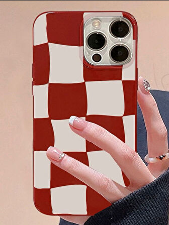 İPHONE 15 PRO UYUMLU DAMA DESENLİ SİLİKON KILIF