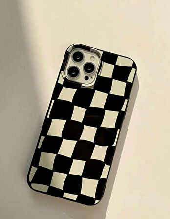 İPHONE 15 PRO UYUMLU DAMA DESENLİ SİLİKON KILIF