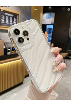 İphone 13 Uyumlu Dalgalı Şeffaf Silikon Kılıf