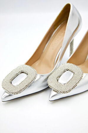 Kadın Taş Toka Detaylı Stiletto