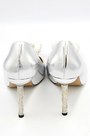 Kadın Taş Toka Detaylı Stiletto