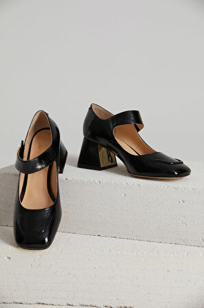 Kadın Hakiki Deri Özel Tasarım Kısa Topuk Ayakkabı