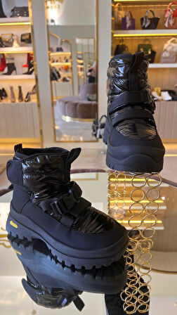 İthal Paraşüt Kumaş Kadın Cırtlı İçi Tüylü Kar Botu