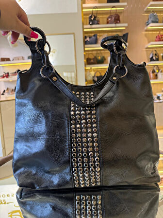 İthal Zımbalı Model Büyük Boy Halkalı Askılı Kadın Çanta