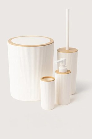 Quardi Banyo Seti Modern Çizgili - 7 litre Kova 4 Parça Banyo Çöp Kovası Seti (Beyaz)