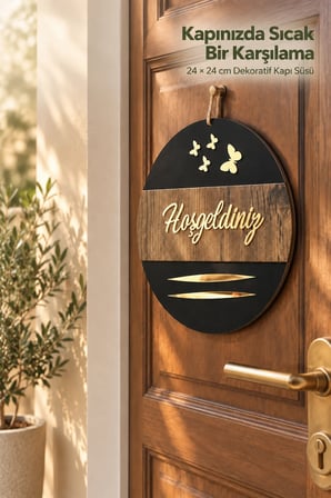 Hoş Geldiniz Yazılı Ahşap Dekoratif Kapı Süsü 24x24 cm – Ev ve Ofis İçin Şık Ahşap Kapı Dekoru