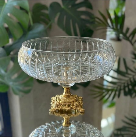 Lotus Kristal 24 Cm Kesme Dekor Metal Ayaklı Salata Kasesi Cam Sunumluk- Servis Tabağı