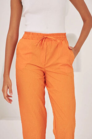 GEOMETRİK DESENLİ RAHAT KALIP KUMAŞ PANTOLON