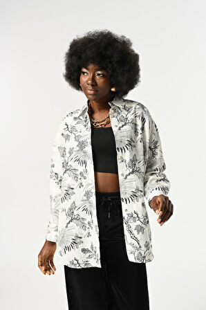 KADIN SİYAH BEYAZ DESENLİ OVERSİZE KESİM GÖMLEK