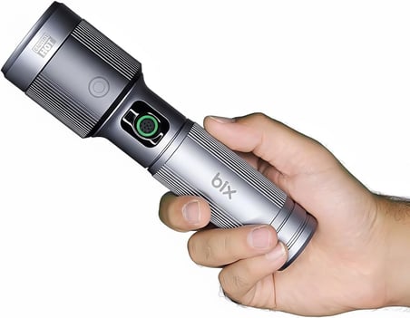 Flashlight BX5141FL 30W LED, Max. 1450 Lümen Parlaklık ve 690 Metreye Kadar Menzilli 2200mAh Şarj Edilebilir LED Bildirimli Kompakt El Feneri
