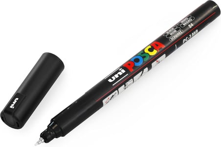 - Uni PC-1MR Art Boya Marker Kalemi - 0,7 mm - Siyah Beyaz - 2'li Paket