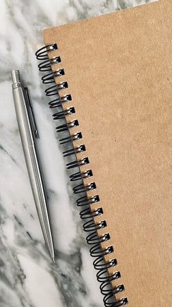Spiralli Notebook, Kraft Kapaklı, A5 Boyutunda (15x21 cm), 100 Yaprak (Çizgili)