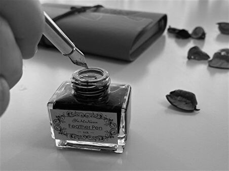 Kişiye Özel  Kutulu  Divit Kalem ve Deri Kaplı Anı Defteri