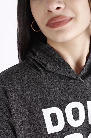 Antrasit Dont Look Back Ön Arka Yazı Baskılı Kapüşonlu Crop Kadın Sweatshirt 22KSWTDONT