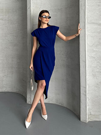 Kadın Mavi Vatkalı Asimetrik Kesim Scuba Crep Kumaş Elbise 25KELBP036