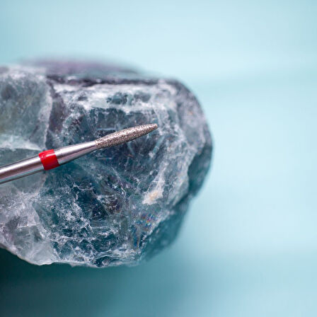 Kristall Elmas Manikür Törpü Ucu Kör Uçlu Ateş Model Kırmızı 018