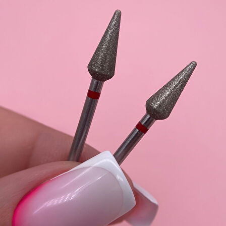 Kristall Elmas Manikür Pedikür Törpü Ucu Kırmızı Konik Mızrak 040