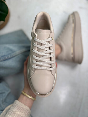Günlük Kadın Spor Ayakkabı Bağcıklı Hafif Kalın Yüksek Taban Yürüyüş Sneaker 2135