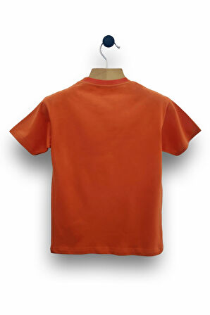 Erkek Çocuk Tişört & Eşofman Altı Takımı - Konforlu ve Şık Tasarım