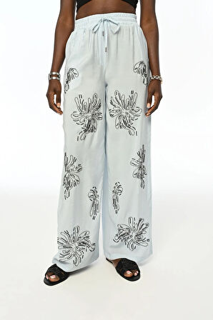 KADIN BELİ LASTİKLİ RAHAT KALIP BOL PAÇA TAŞ İŞLEMELİ PANTOLON