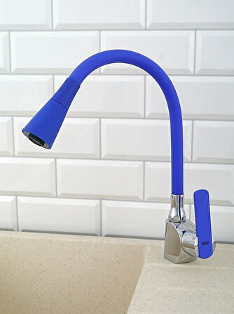 Oynar Başlıklı Çelik Spiral Üzeri Silikon Kaplama Musluk Başlığı Kobra Fonksiyonlu Musluk - Mavi