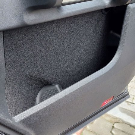 Mercedes GLB Uyumlu Konfor Seti – Kapı Cepleri, Bardaklık, Torpido ve Konsol İçin Kaymaz Kumaş Kaplama | Araç İçi Saklama Alanı Koruma, Gürültü Önleyici Organizer Aksesuar