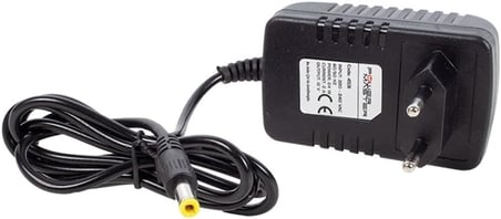 POWERMASTER PM-4531 12 VOLT - 2 AMPER PLASTİK KASA PRİZ TİPİ ADAPTÖR 5.5 * 2.5 UÇ * MİNİ CİHAZ ADAPTÖRÜ