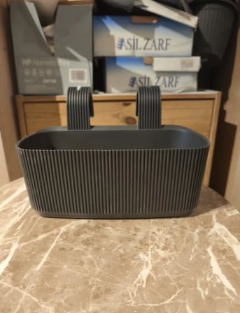 Modern Balkon ve Küpeşte Saksısı 3,2 Litre antrasit Plastik Askılı Dikdörtgen 3'lü Set