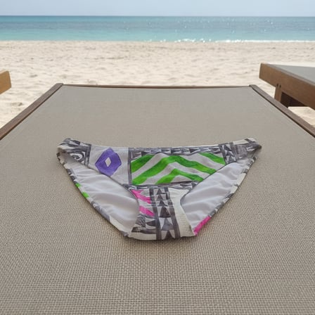 Kadın Plaj Giyim Desenli Bikini Alt BB2579