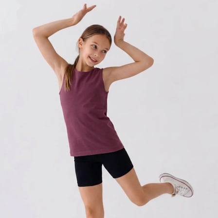 Genç Kadın Basic Kolsuz İçi Yarım Astarlı Tshirt BB2815