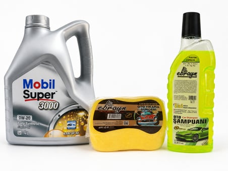 MOBİL SÜPER 3000 0W-20 TAM SENTETİK MOTOR YAĞI 4 Litre + Oto Şampuan 1000 ml + Yıkama Süngeri