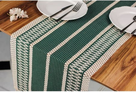 Tropik Home Pamuk Dantel Püsküllü Yeşil Runner, Sunum Örtüsü Dantel Bej 35x145 Cm Runner Masa Örtüsü