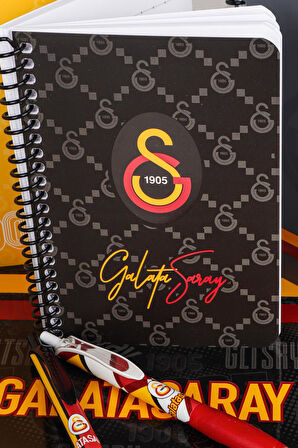 "DEKOMUS CEP DEFTERİ HEDİYELİ" YENİ SEZON LİSANSLI GALATASARAY SERT KAPAK BLOKNOT VE VERSATİL UÇLU KALEM 0.7 MM 2'LİSİ 