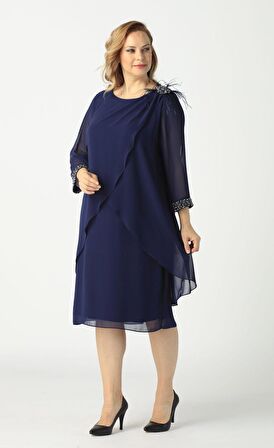 21958 Lacivert Pelerinli Tüylü İşlemeli Büyük Beden Şifon Kısa Abiye Elbise