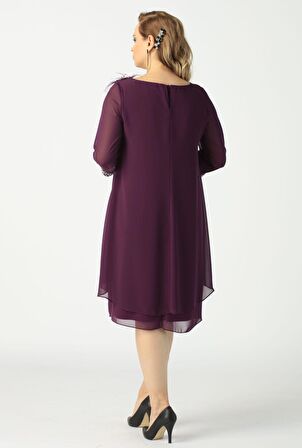 21958 Mürdüm Pelerinli Tüylü İşlemeli Büyük Beden Şifon Kısa Abiye Elbise