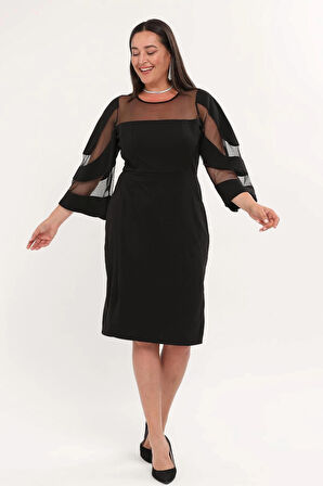 Büyük Beden Üst Ve Kol Tül Detaylı Yırtmaçlı Midi Boy Abiye Elbise