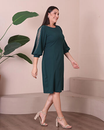 Büyük Beden Yuvarlak Yaka Kol Detaylı Midi Boy Abiye Elbise