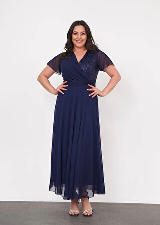 Büyük Beden Pul Detaylı Kruvaze Yaka Tüllü Şifon Kısa Kollu Abiye Elbise