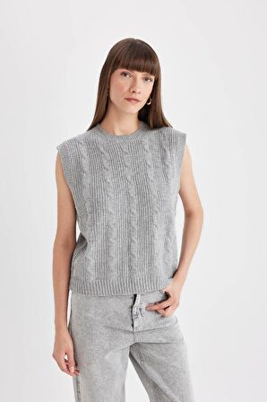 Regular Fit Bisiklet Yaka Basic Düz  Saç Örgü Desenli Triko Süveter