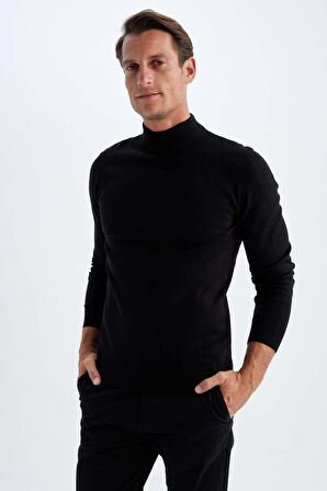 DeFacto Siyah Slim Fit Dar Kesim Yarım Balıkçı Yaka Basic Düz Triko Kazak R1127AZ24WNBK27