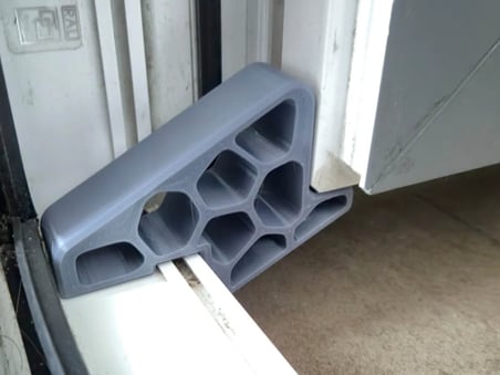 Bezos 3D Baskı Pencere ve Balkon Kapısı Stoperi Ray Kilitli Kapı Takozu Rüzgar Engelleyici Pencere Tutucu - Gri 22