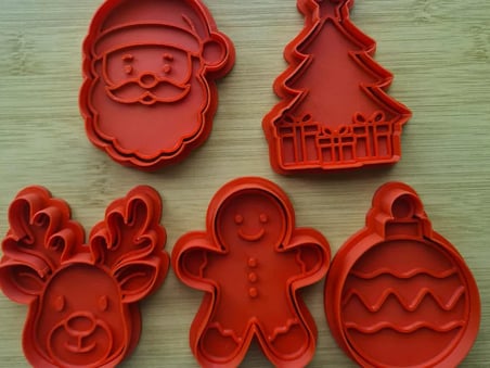 Bezos 3D Baskı Yılbaşı Kurabiye Kalıbı ve Damga Seti Noel Baba Ren Geyiği Kardan Adam Çam Ağacı Kırmızı 22