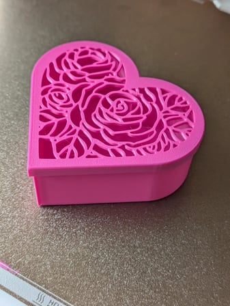 Bezos 3D Baskı Gül Desenli Kalp Şeklinde Hediye Kutusu Oyma Güllü Kapaklı Kalp Kutu Takı ve - Pembe 22