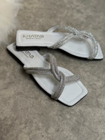 Günlük Kadın Terlik Çapraz Taşlı Küt Burunlu Alçak Topuklu Rahat Taban Hafif Yazlık 22