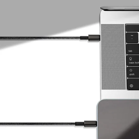 Tungsten Gold Hızlı Şarj Kablosu Type-C to iP PD 20W, 1m, Siyah
