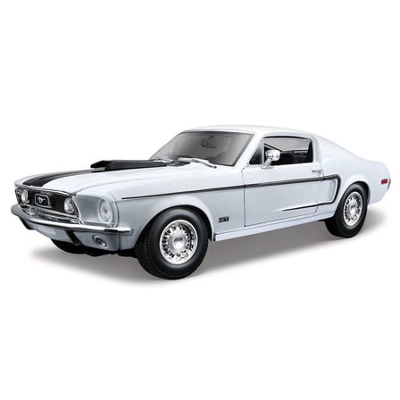 Maisto 1968 Ford Mustang GT Cobra Jet 1/18 Beyaz 31167