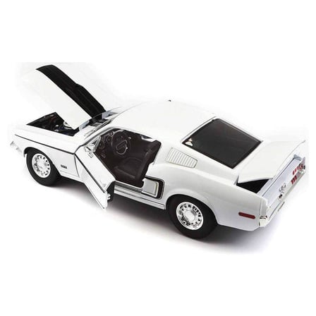 Maisto 1968 Ford Mustang GT Cobra Jet 1/18 Beyaz 31167